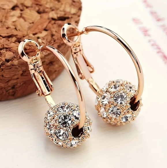 Jewelry - Sparkling Hoop Earrings